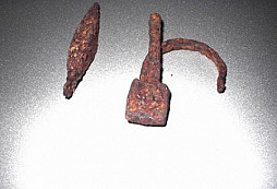 Nálezy ze středověku od Mirase