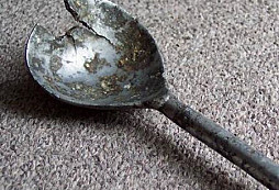 Prostřelená ruská lžíce od Ladi