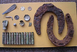 Nálezy od Panzera a Kosti