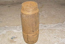 Dělostřelecký granát od Grese