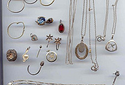 Pár drobností z roku 2004