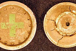 Sluchátko...ale od čeho?