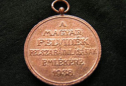 Co je to za medaili?