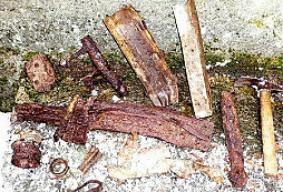 Čo ostalo z Messerschmittu a PPŠ-ka...