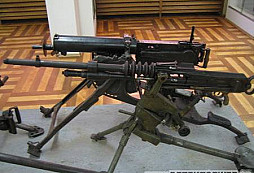 Pár fotek z musea HÚ AČR Praha