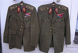 Jak jsem oblékal pana důstojníka