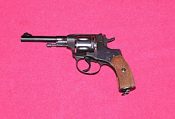 Vojenské  revolvery