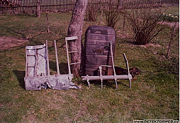 Klapky a další části z B-17