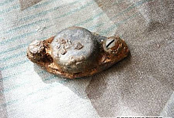 První nálezy z letiště