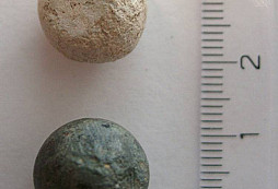 Různodobé střelivo