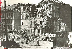 Fotky z kontejneru - Praha 1945