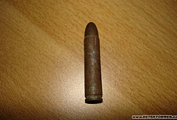 Identifikace náboje