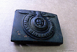 Přezka SS a odznačky winterhilfe