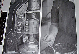 Helmy a jejich konec