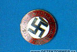 Nález