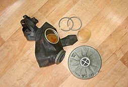 Deutsche Volksgasmaske VM40