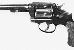 Smith & Wesson model 1905 "Victory"