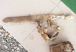 Trochu ješitnosti od Pergiho