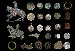 Pole zatím pouze orná