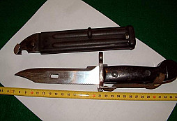 Žádost o identifikaci tohoto vojenského nože