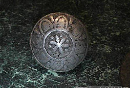 Prosím o určení knoflíku