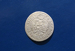 Pondelnajsi strieborniacik