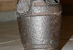 Podschodovka a granát F-1