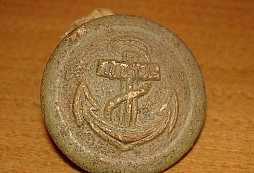 První stříbrňáček a neznámý knoflík