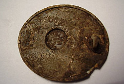 Kuriozní helmička - poradíte?