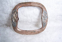 I přes ten bílej hnus vyrazil