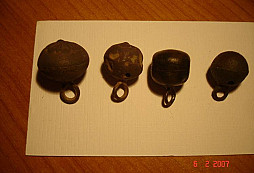 Knofle nebo rolničky