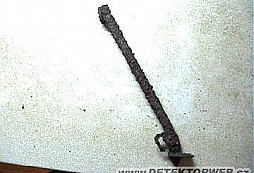 Nález