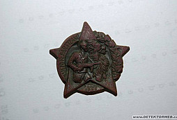 Nález partyzánského odznáčku