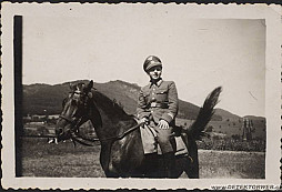 Pár fotiek z rodinného albumu