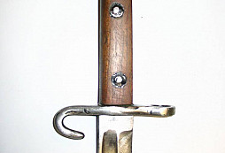 Určenienie bodákov