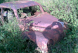 Starý ford a něco z letedla?