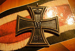 Dáreček k určení