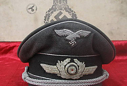 Čepice nebeských es  Luftwaffe