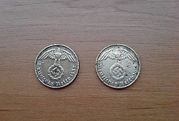 Dvě malá kolečka a jedna káča