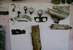 Fragmenty B - 17G a rumunské helmy