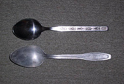 Knoflíčky a lžíce