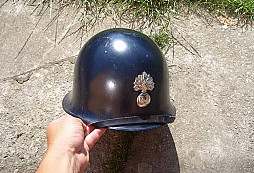 Helmy - přilby