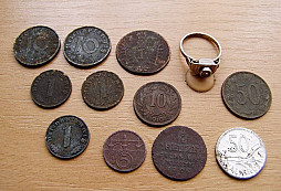 Ranní kopaneček z lesíka, z blízkého okolí