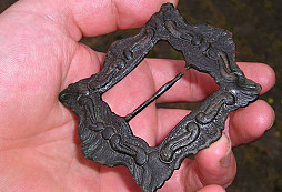 Spona