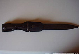 Půdní nález bodáku