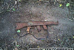 Nález samopalu a nějaké staré techniky