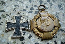 Vyznamenání + pečetě