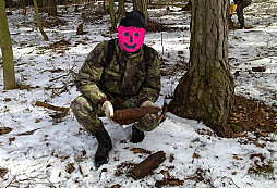 Trocha napětí