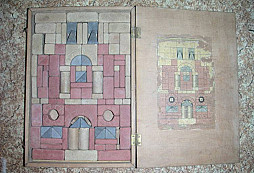 Kamenná stavebnice v uhlí