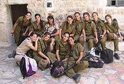 Ženy v uniforme - foto V. - Izrael